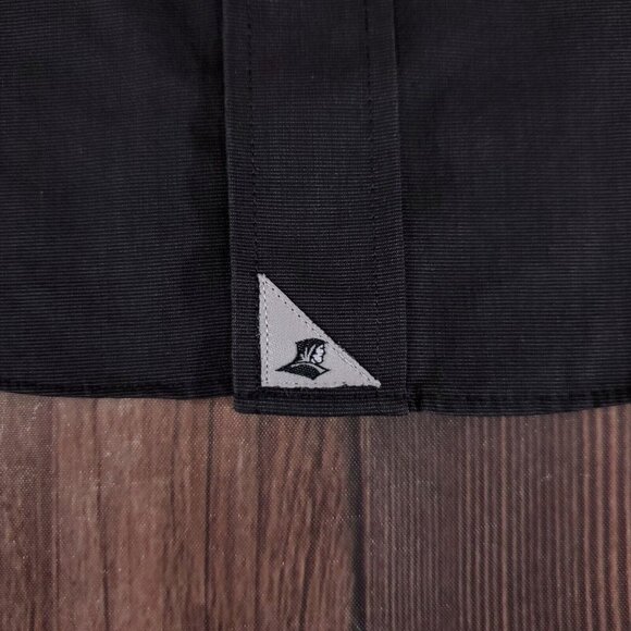 Rare UNTUCKit Mens Large Providence Friars Black Slim Fit LS Button Up Shirt - Picture 10 of 14